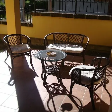 Letizia Bed & Breakfast Pineta